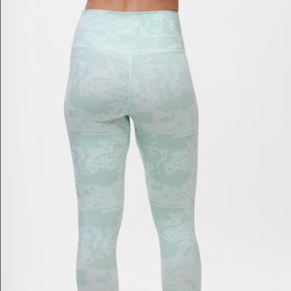 TASC NOLA HIGH RISE LEGGING NWT